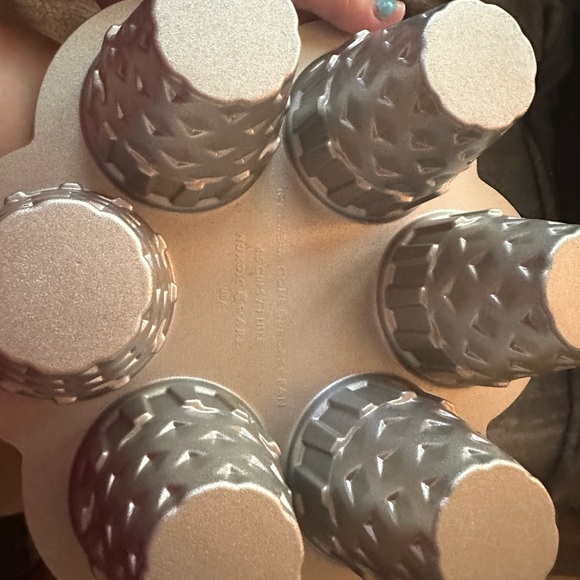 Nordic Wars ice Cream Cone Cupcake Pan - Picture 3 of 4